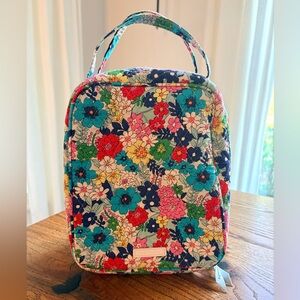 Vera Bradley Far Out Floral Lunch Bunch Quilted Bag- floral and multicolor.